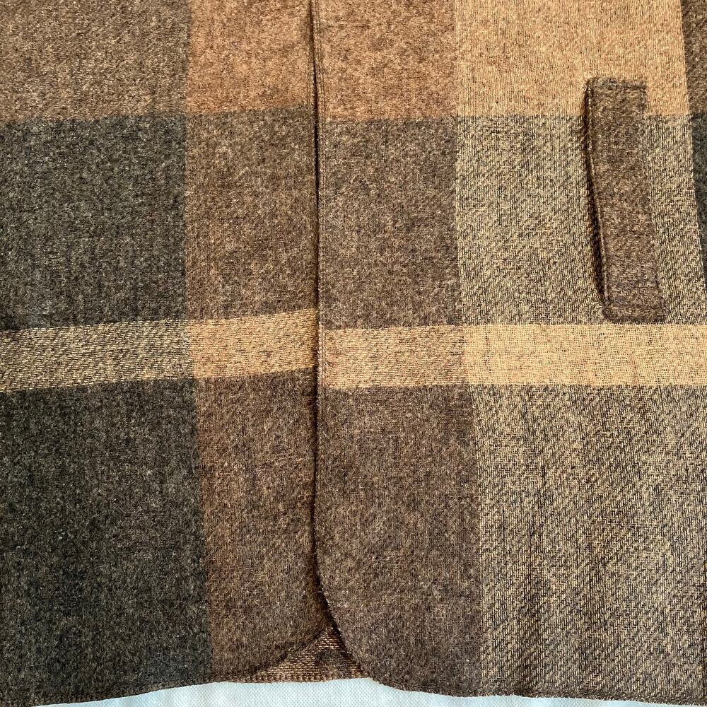 Woolrich Women's Reversible Wrap Shawl Brown Plaid & Animal Print Soft Cozy - Picture 15 of 15